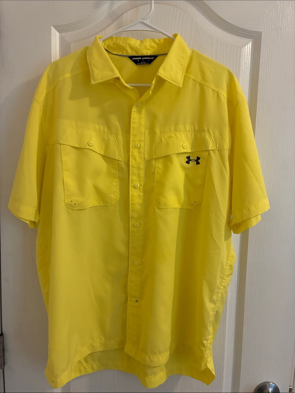 UNDER ARMOUR Men's UA Tide Chaser FISHING  Shirt VENTED Yellow L